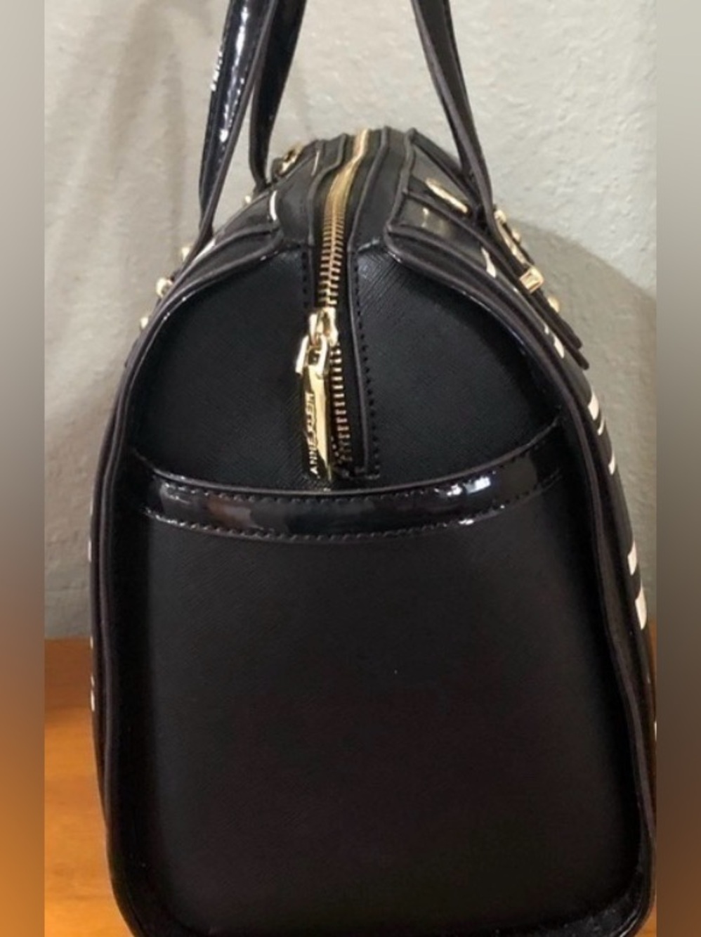 Black and White Striped Anne Klein Handbag (Rare) - Picture 6 of 6